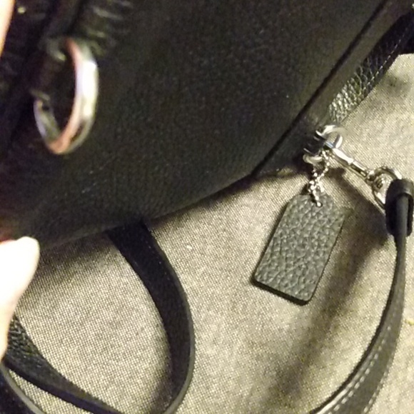 NWOT Coach Amelia Convertible Crossbody/Sling Bag Black /Backpack - Picture 9 of 15